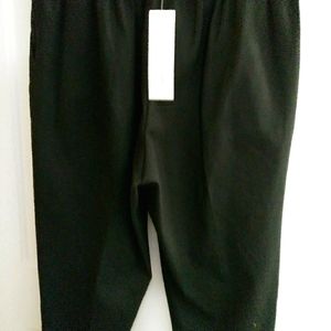 Alfred Dunner Classic fit capri.